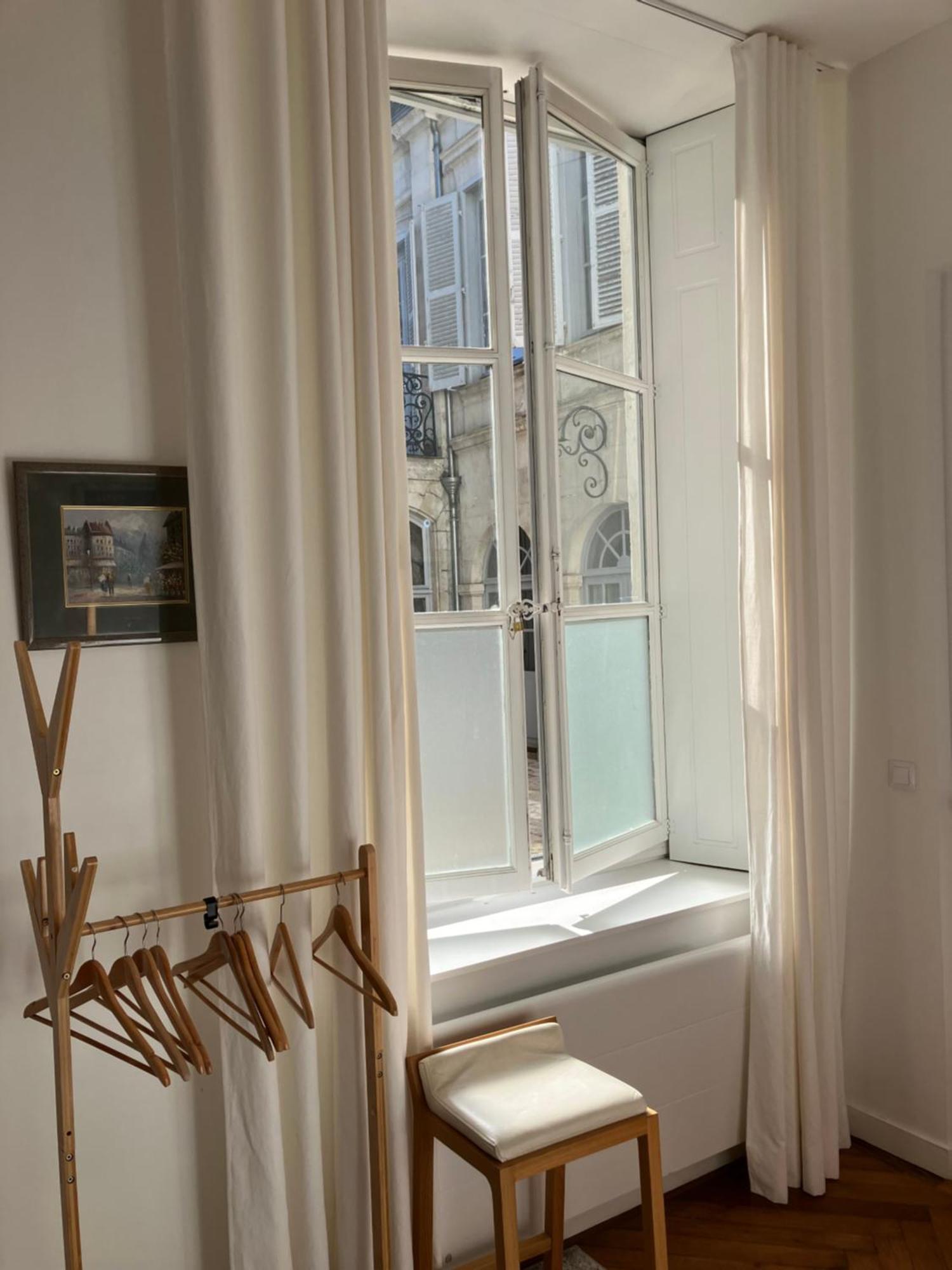 Chambre Dans Hotel Particulier 18E Siecle Hyper Centre La Rochelle ลาโรแชล ภายนอก รูปภาพ