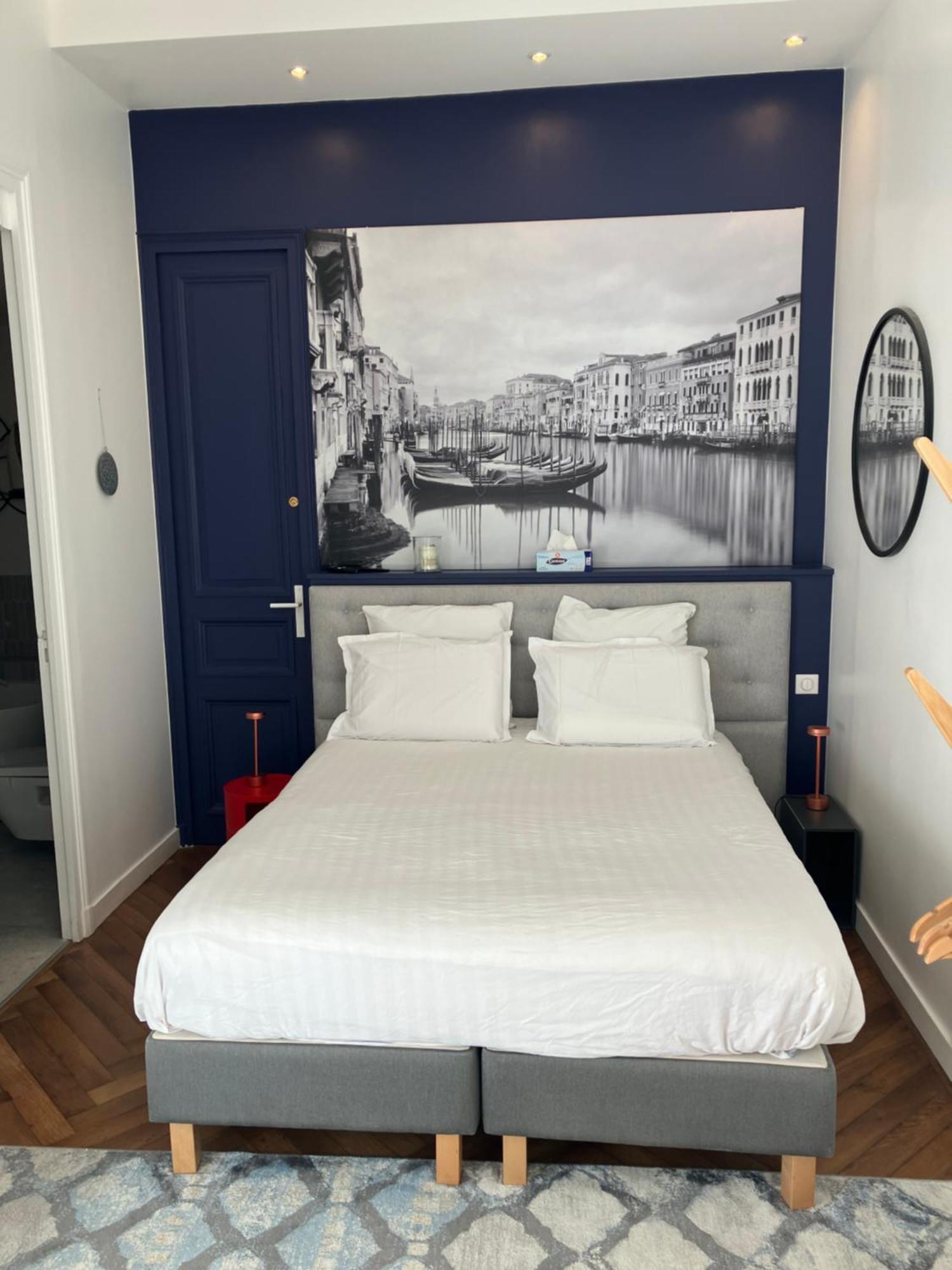 Chambre Dans Hotel Particulier 18E Siecle Hyper Centre La Rochelle ลาโรแชล ภายนอก รูปภาพ